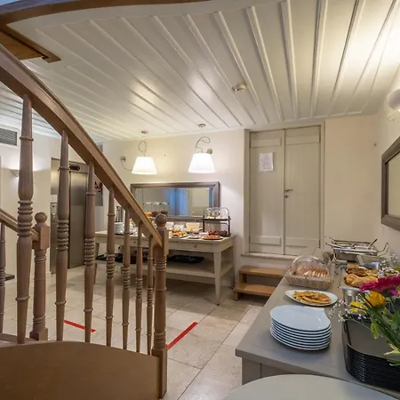 Grand Sarai 4* Nafplio