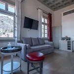 Hotel Grand Sarai 4*