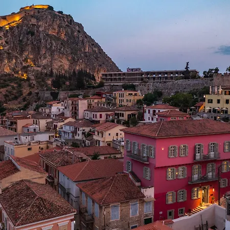 Grand Sarai ホテル