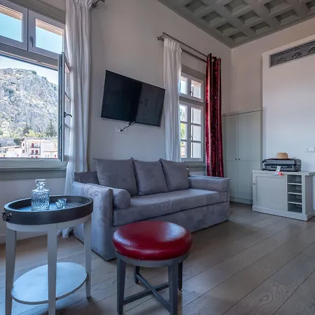 ホテル Grand Sarai 4*