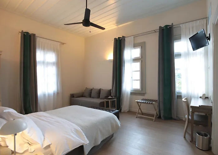 Grand Sarai Hotel 4*