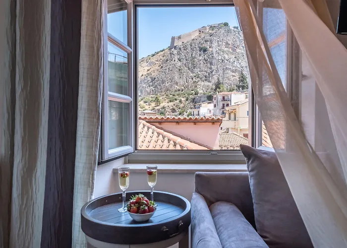 Hotel Grand Sarai 4*